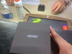 -亨得利钟表商店