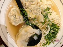 菜肉云吞拉面-翡翠拉面小笼包(岭南新天地店)