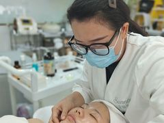 -首脑美容美发化妆美甲培训学校(龙岗校区)