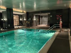 -丽思卡尔顿酒店泳池(金融街店)