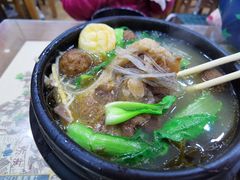 牛尾丸子砂锅-清真·穆萨砂锅(大皮院店)
