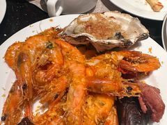 -东方红海鲜百汇(国际大厦店)