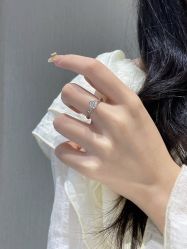 -Zbird钻石小鸟·钻戒婚戒定制高端珠宝私人定制中心