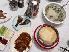 -梅利汴京烤鸭•开封豫菜地标店(东大街店)
