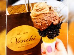 -VENCHI 闻绮(上海佛罗伦萨小镇店)