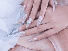 -群丽化妆摄影美甲纹绣培训学校