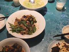 -呷湘厨·鱼汤捞饭·剁椒鱼头·辣椒炒肉(国家会展中心店)