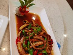 芹香八爪鱼-巧克力渔家.小船海鲜胶东菜(万平口店)