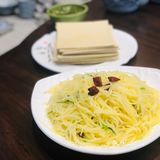 环境不错，上菜很快，服务员服务态度特别好，这一次公司