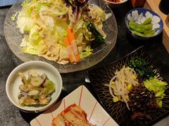 -山川小町·极番烧肉(新地假日广场店)