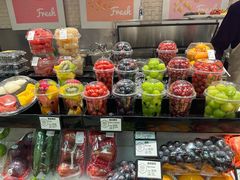 -每日新鲜水果吧(芮欧百货店)