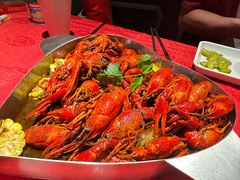 -龙巢盱眙龙虾·牛蛙·烧烤宵夜(八卦岭店)