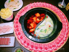 -九牧鱻·渝老鬼重庆火锅(人民路店)