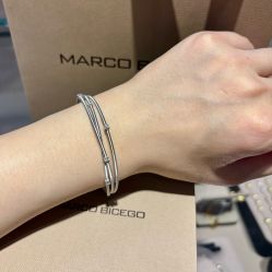 -周生生Chow Sang Sang(先天下店)