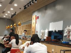 大堂-大鼓米线(浦东长泰店)
