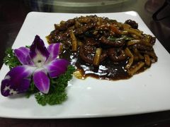 杏鲍菇牛柳-渝小厨(新吴店)