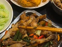 -鸿顺老铁锅美蛙鱼府(解放碑店)