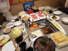 -海底捞火锅(宝龙广场夜宵主题店)