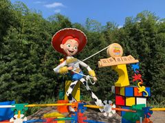 -上海迪士尼度假区