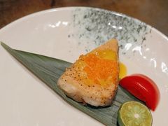 -雍容荟帝王蟹活龙虾展台自助(IFS黑金店)