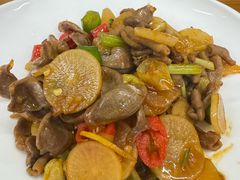 酸萝卜炒鸡杂-毛哥小馆子(百井坊巷店)