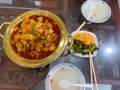 -牛一嘴·兰州牛肉面·大盘鸡(财富中心店)