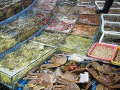 -霞涌市场海鲜摆卖区