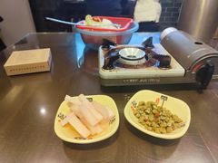 -富正毅三下锅·湘西韵味(天门山索道店)