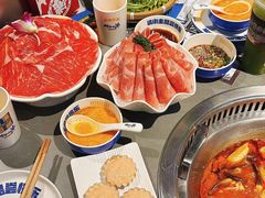-生活如沸·顺德水牛奶火锅(人民广场店)