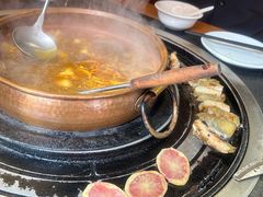 -阿山卓·野生菌火锅·纳西火塘烤肉