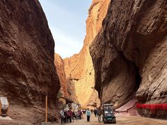 -天山神秘大峡谷