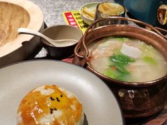 -云荷里·蒸汽石锅鱼·云南菜(中发百旺店)