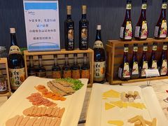 -筠咖啡西餐厅(上海国展宝龙丽筠酒店)