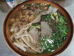 -花溪牛肉粉(八鸽岩店)