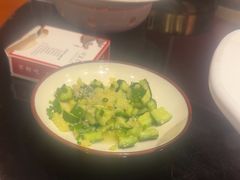 -川流不息·地道川菜·小龙虾(新松江路店)