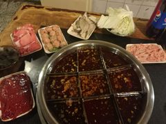 -邓莽子老火锅(中兴路总店)