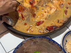 -旧街市鲜货老火锅(大光路店)