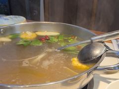 -乡土黄·鲜牛肉火锅·小龙虾(兴业街店)