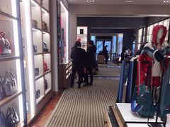 -COACH蔻驰(赛特奥特莱斯店)