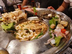 -Thai Market Restaurant( 04 Tran Quoc Toan)