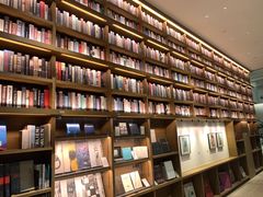 -茑屋书店(天目里店)