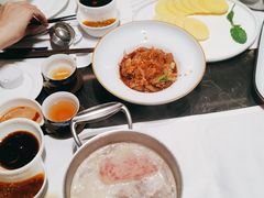 -红鼎豆捞·非遗鲍皇汤火锅(宝丰路店)