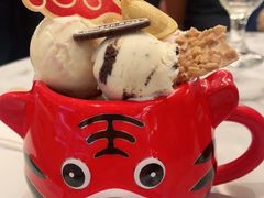 -哈根达斯(芳圆里店)
