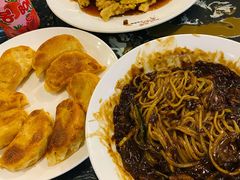 -桃园中华料理炸酱面(燕儿岛路店)