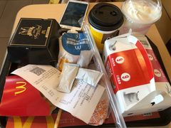 -麦当劳(展览路店)
