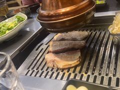 -臻牛烤肉