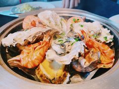 石锅原汁海鲜汇-鲁采LU STYLE(新天地店)