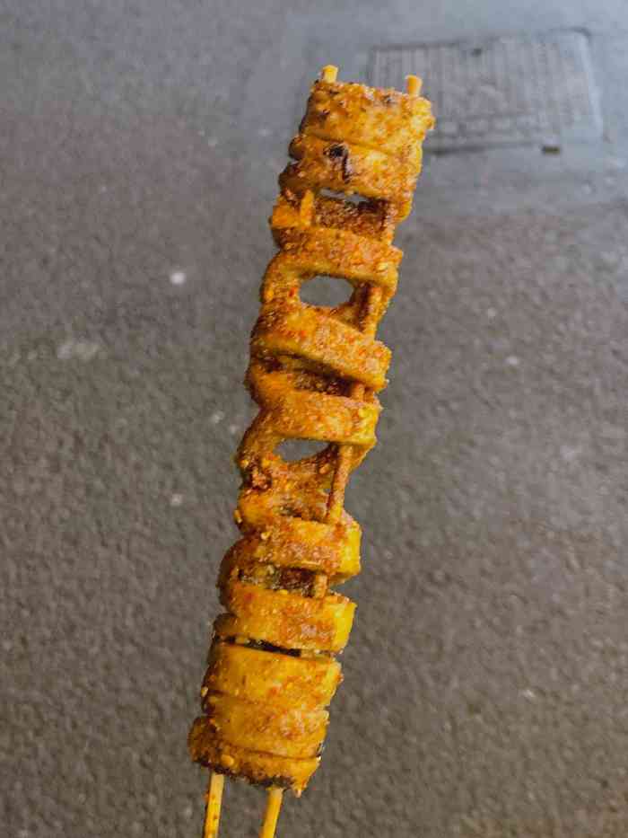 徽派烤面筋-"徽派烤面筋位于城隍庙里面,主要以烤面筋和.