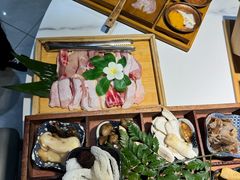 -花菇朵 ll 野生菌火锅·精品云南菜(后沙峪店)