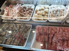 -嘎琉鲜切牛肉自助火锅